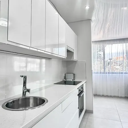 Fantastic Vacation By The Ocean Apartament