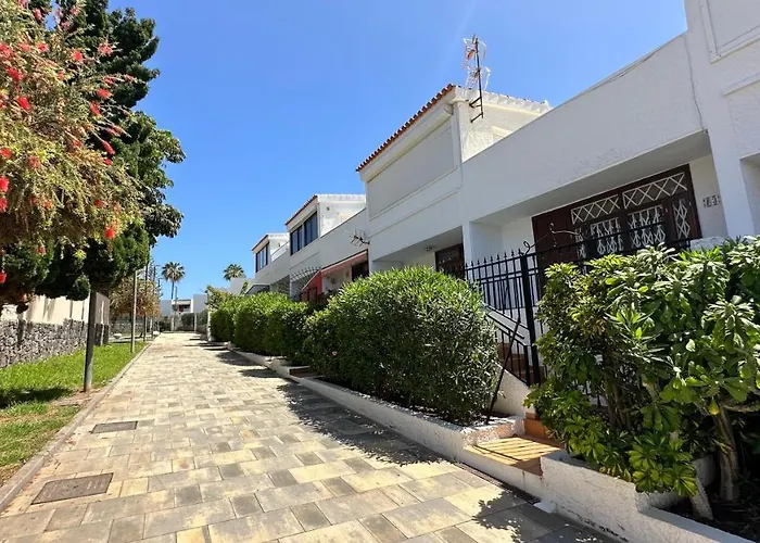 Fantastic Vacation By The Ocean * Playa de las Américas