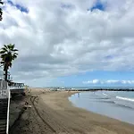 Fantastic Vacation By The Ocean *