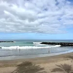 Fantastic Vacation By The Ocean דירה *